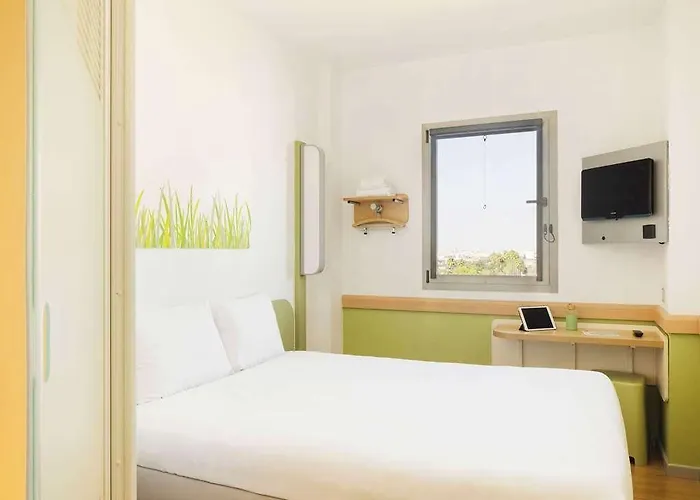 Ibis Budget Aeropuerto Pensión *