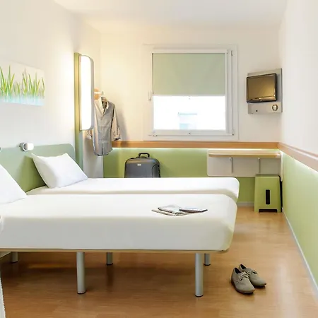 Casa de hóspedes Ibis Budget Aeropuerto Sevilha